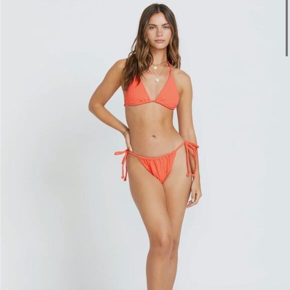 Billabong In The Loop Remi Tri Top - Picture 2 of 7